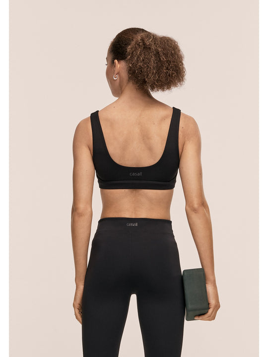 Stanik sportowy CASALL Soft Touch Padded Sports Bra kolor czarny
Stanik sportowy CASALL Soft Touch Padded Sports Bra kolor czarny