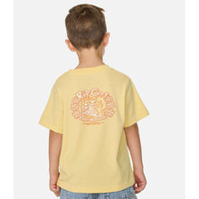 Koszulka chłopięca RIP CURL Ride The Wave Art Tee - Boy żółta
Koszulka chłopięca RIP CURL Ride The Wave Art Tee - Boy żółta