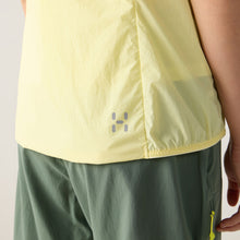 Kamizelka HAGLÖFS L.I.M Mimic Barrier Vest Women yellow rise
Kamizelka HAGLÖFS L.I.M Mimic Barrier Vest Women yellow rise