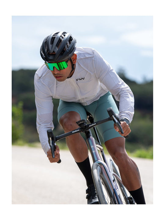 Kurtka rowerowa NORTHWAVE Extreme Light Wind Jacket szara
Kurtka rowerowa NORTHWAVE Extreme Light Wind Jacket szara
