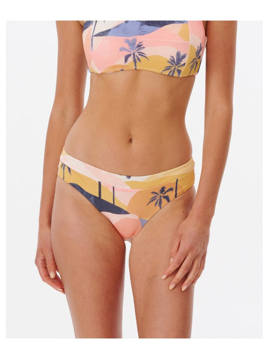 Majtki kąpielowe RIP CURL Melting Waves Full Pant brzoskwiniowy
Majtki kąpielowe RIP CURL Melting Waves Full Pant brzoskwiniowy