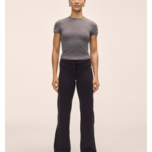 Koszulka treningowa damska CASALL Cotton Blend Slim Tee kolor szary
Koszulka treningowa damska CASALL Cotton Blend Slim Tee kolor szary