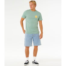 Koszulka męska RIP CURL Wettie Passage Icon Tee zielona
Koszulka męska RIP CURL Wettie Passage Icon Tee zielona