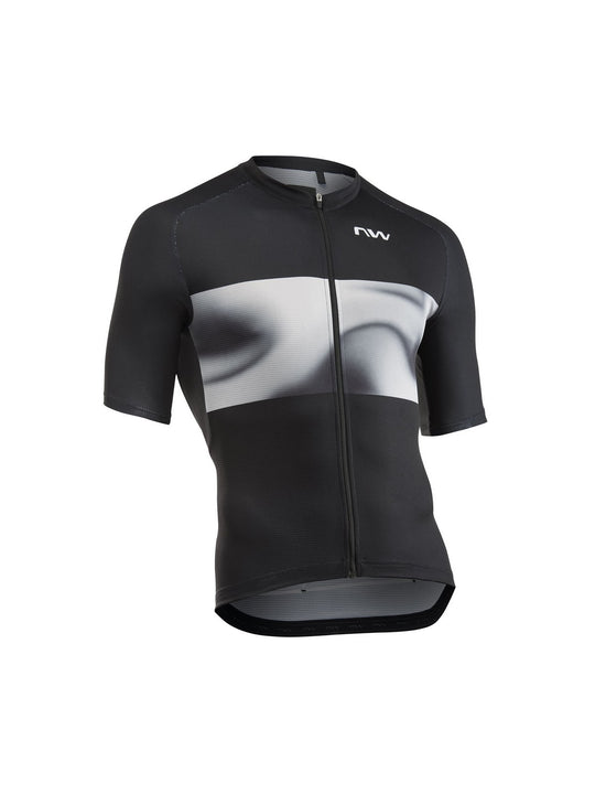 Koszulka rowerowa NORTHWAVE Force Evo Jersey S/s czarna
Koszulka rowerowa NORTHWAVE Force Evo Jersey S/s czarna