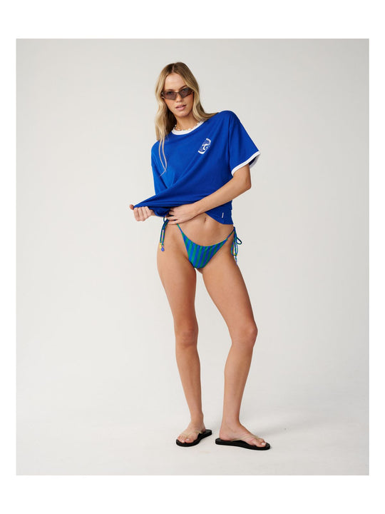 Koszulka damska RIP CURL Tropical Desire Oversize Tee niebieska
Koszulka damska RIP CURL Tropical Desire Oversize Tee niebieska