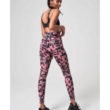 Legginsy CASALL Essential Tights Printed różowy
Legginsy CASALL Essential Tights Printed różowy