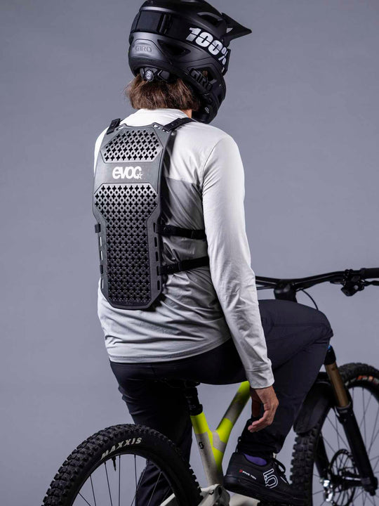 Ochraniacz rowerowy EVOC Torso Protector black
Ochraniacz rowerowy EVOC Torso Protector black