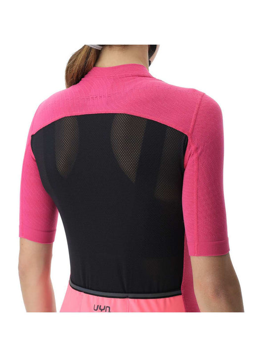 Koszulka rowerowa damska UYN Lightspeed Biking Shirt – Fuxia/Black
Koszulka rowerowa damska UYN Lightspeed Biking Shirt – Fuxia/Black