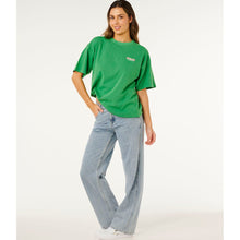 Koszulka damska RIP CURL Surf Revival Heritage Tee zielona
Koszulka damska RIP CURL Surf Revival Heritage Tee zielona