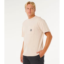 Koszulka męska RIP CURL Premium Surf Wettie Tee beżowa
Koszulka męska RIP CURL Premium Surf Wettie Tee beżowa