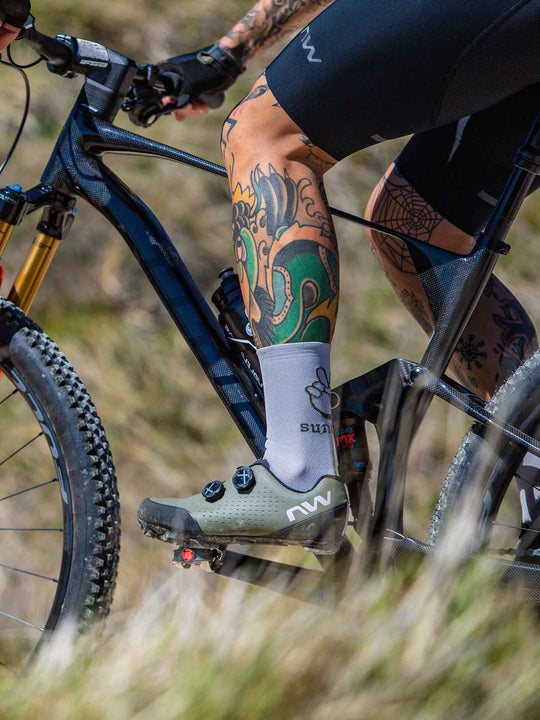 Skarpety rowerowe NORTHWAVE Sunday Monday Sock jasny szary/zielony - Adventure Sports
Skarpety rowerowe NORTHWAVE Sunday Monday Sock jasny szary/zielony - Adventure Sports
