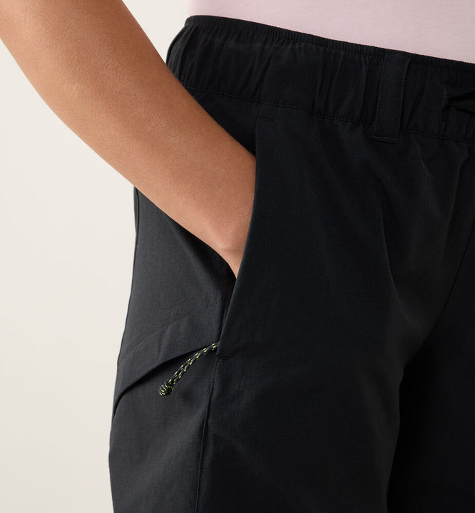 Szorty HAGLÖFS Hede Shorts Women true black
Szorty HAGLÖFS Hede Shorts Women true black