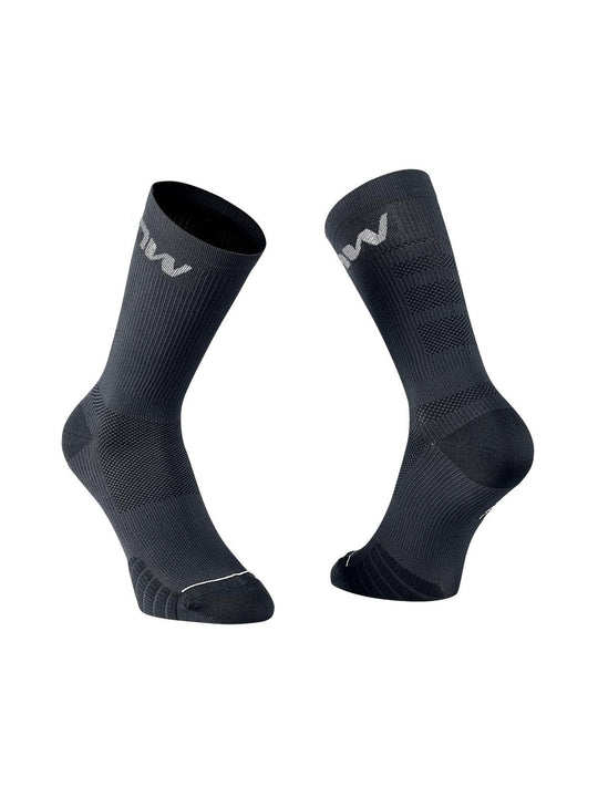 Skarpety rowerowe NORTHWAVE EXTREME PRO Sock - czarny/szary - Adventure Sports
Skarpety rowerowe NORTHWAVE EXTREME PRO Sock - czarny/szary - Adventure Sports