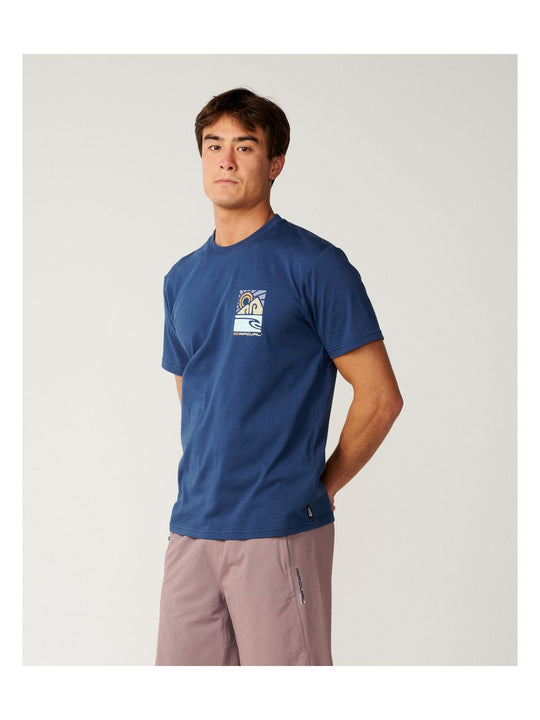 Koszulka męska RIP CURL S-Series Vaporcool Totem Tee granatowa
Koszulka męska RIP CURL S-Series Vaporcool Totem Tee granatowa