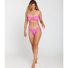 Dół od bikini damski RIP CURL Custom Rib Hi Leg Cheeky różowe
Dół od bikini damski RIP CURL Custom Rib Hi Leg Cheeky różowe