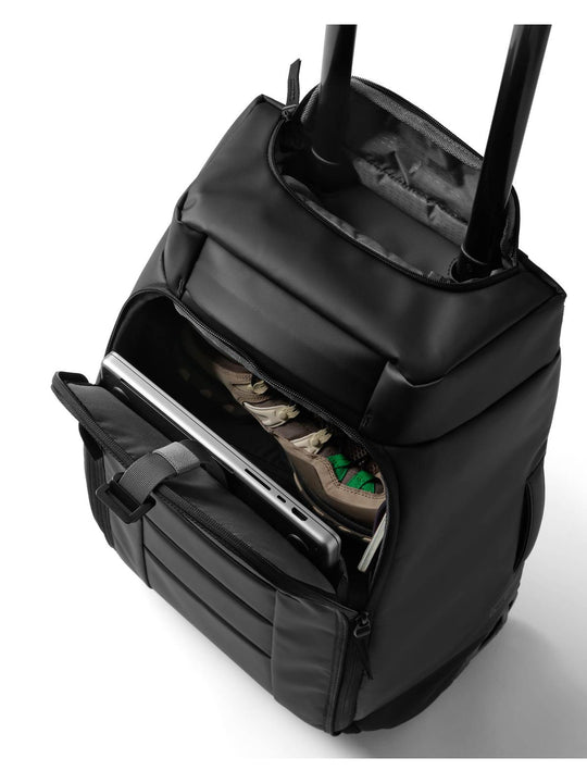 Torba podróżna na kółkach Db™ Hugger Roller Bag Carry-On 40L czarny
Torba podróżna na kółkach Db™ Hugger Roller Bag Carry-On 40L czarny