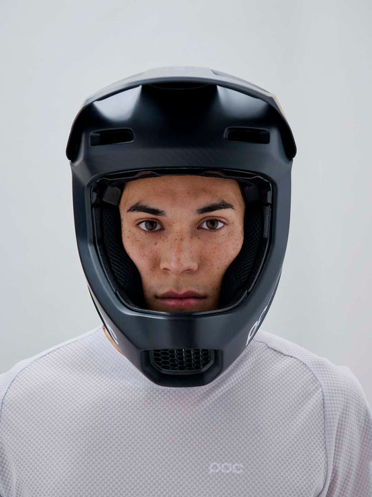 Kask rowerowy POC Barocon Carbon czarny
Kask rowerowy POC Barocon Carbon czarny