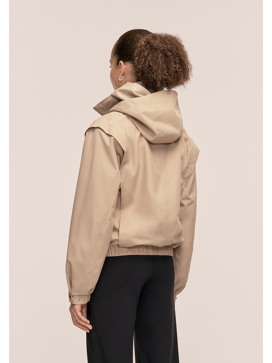 Kurtka damska CASALL Scandi Bomber Rain Jacket kolor beżowy
Kurtka damska CASALL Scandi Bomber Rain Jacket kolor beżowy