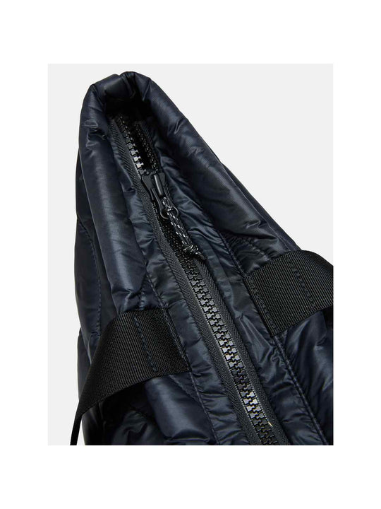 Torba PEAK PERFORMANCE Helium Tote Bag czarna
Torba PEAK PERFORMANCE Helium Tote Bag czarna