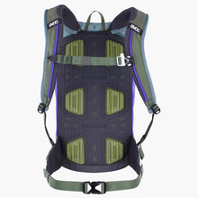 Plecak z bukłakiem EVOC Stage 6 + Hydration Bladder 2 steel violet dark olive
Plecak z bukłakiem EVOC Stage 6 + Hydration Bladder 2 steel violet dark olive