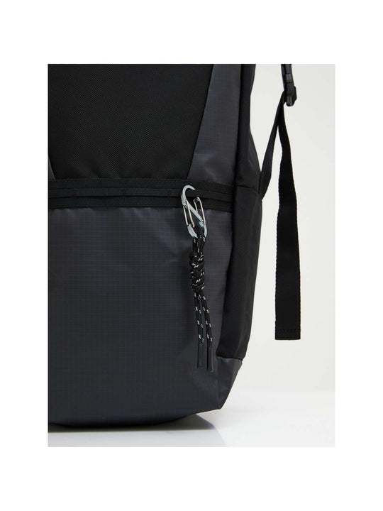 idventuresports.comecak-peak-performance-roll-top-backpack-g80433010-050 detail2
idventuresports.comecak-peak-performance-roll-top-backpack-g80433010-050 detail2