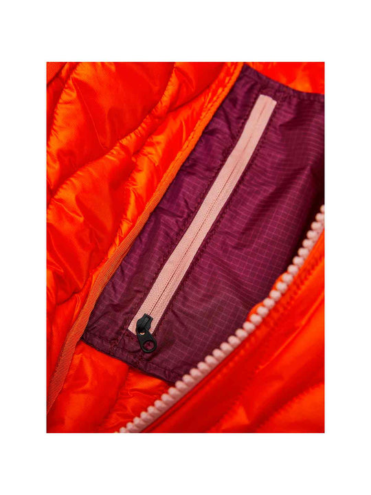 Nerka PEAK PERFORMANCE Helium Bum Bag czerwony
Nerka PEAK PERFORMANCE Helium Bum Bag czerwony