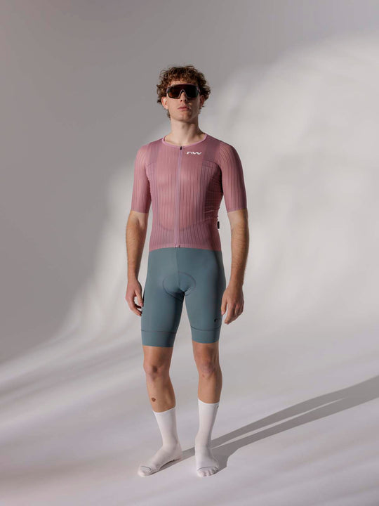 Koszulka rowerowa NORTHWAVE Extreme Ultralight Jersey S/s różowy
Koszulka rowerowa NORTHWAVE Extreme Ultralight Jersey S/s różowy