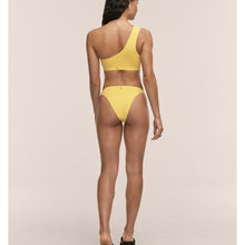 Majtki kąpielowe CASALL Twist Bikini Breif kolor żółty
Majtki kąpielowe CASALL Twist Bikini Breif kolor żółty