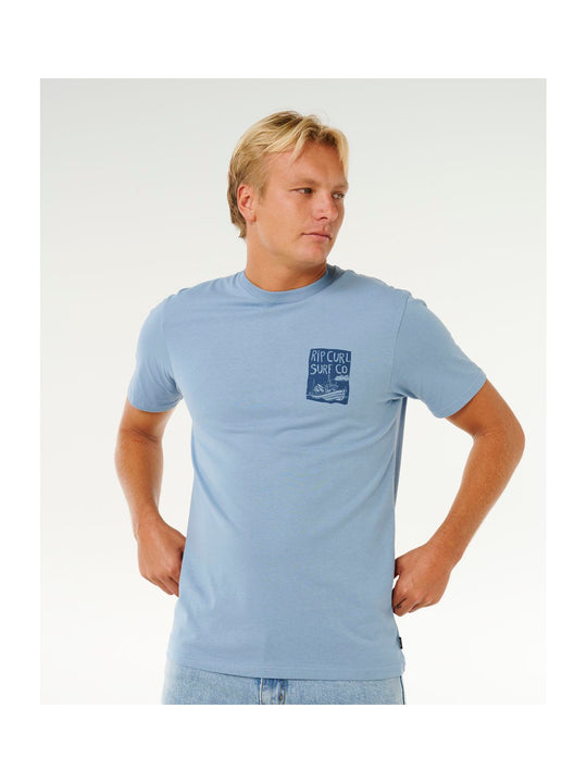 Koszulka męska RIP CURL Keep On Trucking Ss Tee niebieska
Koszulka męska RIP CURL Keep On Trucking Ss Tee niebieska