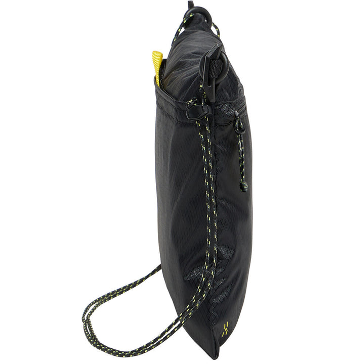 Torebka HAGLÖFS Flat accessory bag true black
Torebka HAGLÖFS Flat accessory bag true black
