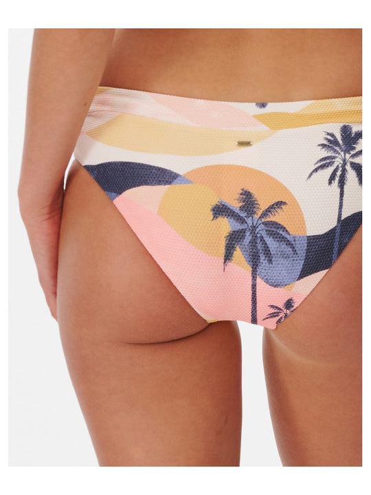 Majtki kąpielowe RIP CURL Melting Waves Full Pant brzoskwiniowy
Majtki kąpielowe RIP CURL Melting Waves Full Pant brzoskwiniowy