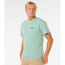 Koszulka męska RIP CURL Vaporcool Search Peak Tee zielona
Koszulka męska RIP CURL Vaporcool Search Peak Tee zielona