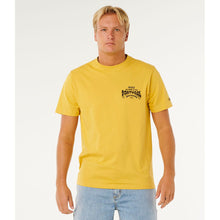 Koszulka męska RIP CURL Meo Peniche Pro 26 Event Tee żółta
Koszulka męska RIP CURL Meo Peniche Pro 26 Event Tee żółta