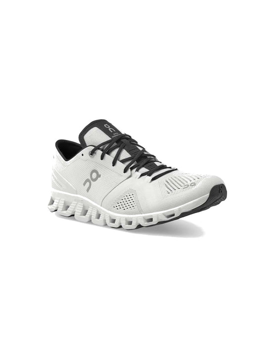 Buty biegowe męskie ON CLOUD X - biały
Buty biegowe męskie ON CLOUD X - biały