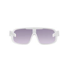Okulary rowerowe POC Aspire Mid biały - Clarity Road/Sunny Silver cat.3
Okulary rowerowe POC Aspire Mid biały - Clarity Road/Sunny Silver cat.3