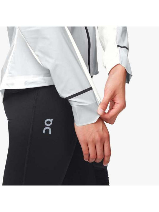 Kurtka ON RUNNING W WEATHER-JACKET
Kurtka ON RUNNING W WEATHER-JACKET