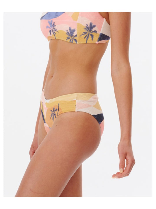 Majtki kąpielowe RIP CURL Melting Waves Full Pant brzoskwiniowy
Majtki kąpielowe RIP CURL Melting Waves Full Pant brzoskwiniowy