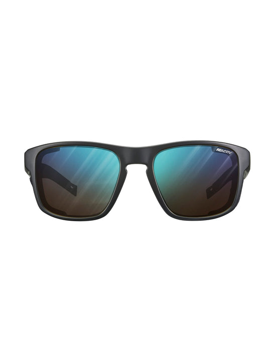 Okulary fotochromowe Julbo Shield M - czarny | Reactiv Performance cat 2-4 Dl Bleu - Adventure Sports
Okulary fotochromowe Julbo Shield M - czarny | Reactiv Performance cat 2-4 Dl Bleu - Adventure Sports