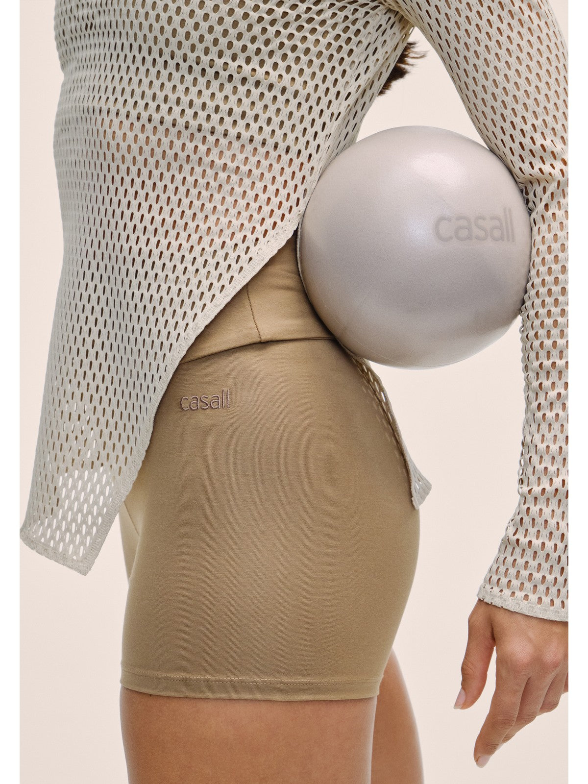 Koszulka treningowa damska CASALL Open Mesh Longsleeve kolor beżowy