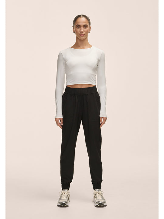 Spodnie damskie CASALL Everywhere Woven Pant kolor czarny

