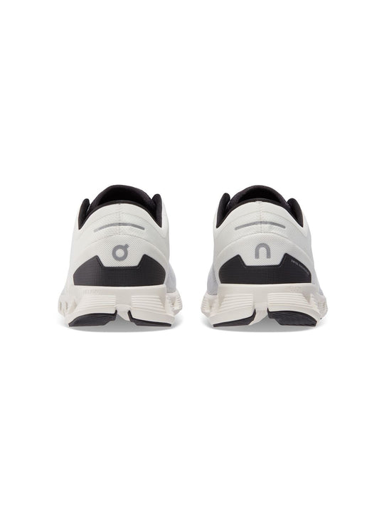 Buty do biegania ON RUNNING Cloud X 3 biały - sportowe - Adventure Sports

