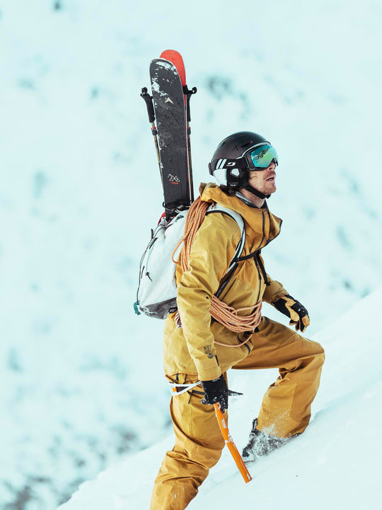 Kask narciarsko alpinistyczny JULBO THE PEAK LT - czarny/biały - narciarski - Adventure Sports
