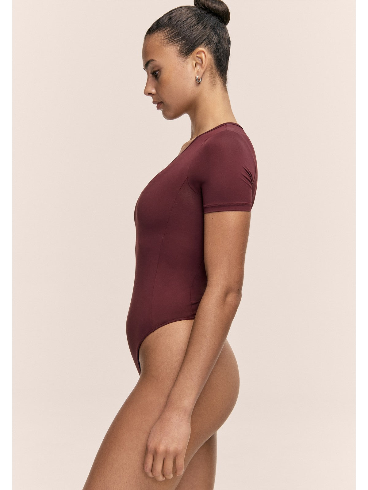 Body CASALL Studio Body Short Sleeve kolor bordowy