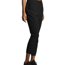 Spodnie damskie CASALL Slim Woven Pants kolor czarny
