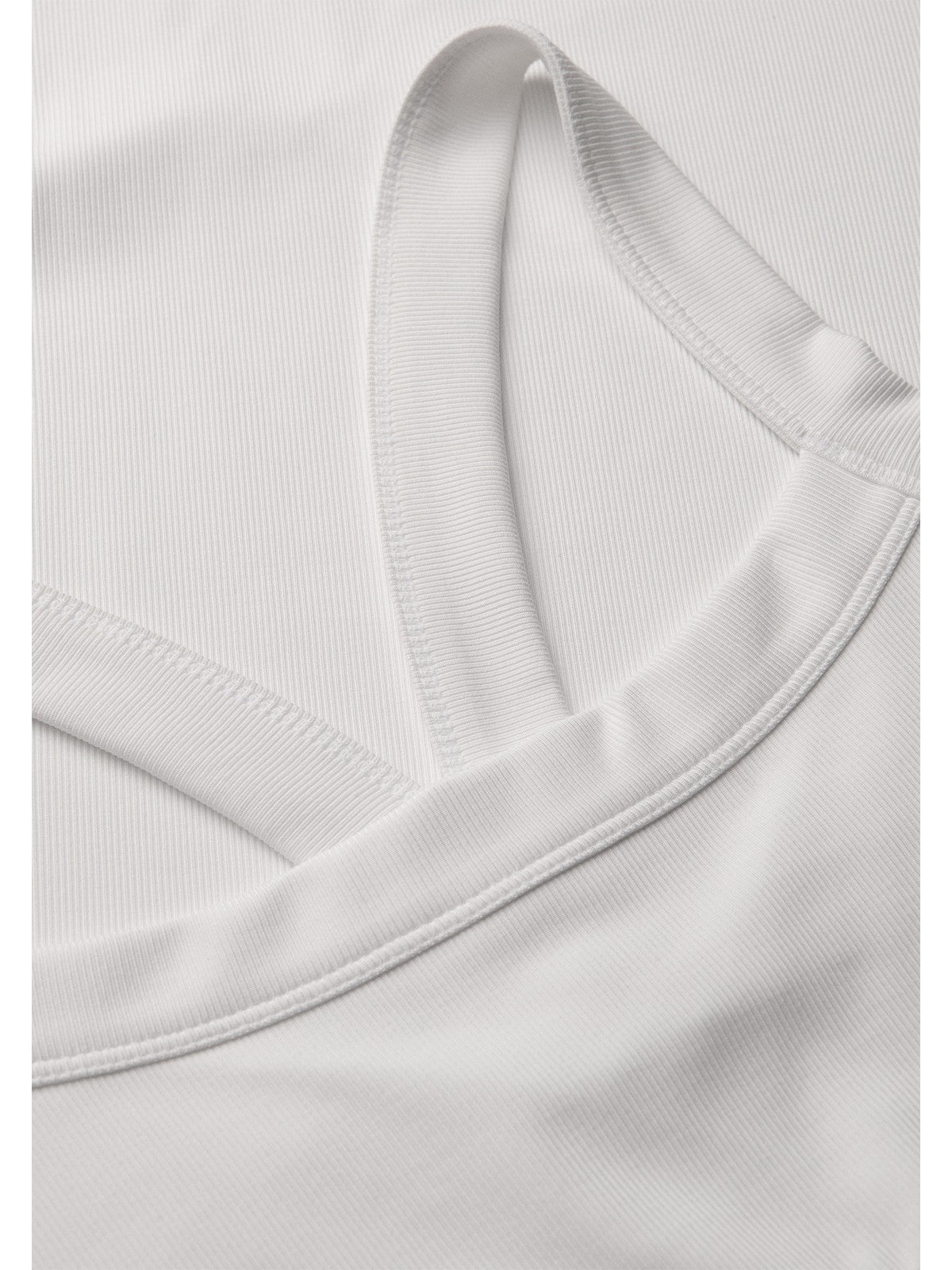 Top damski CASALL Defined Rib Sport Top kolor biały