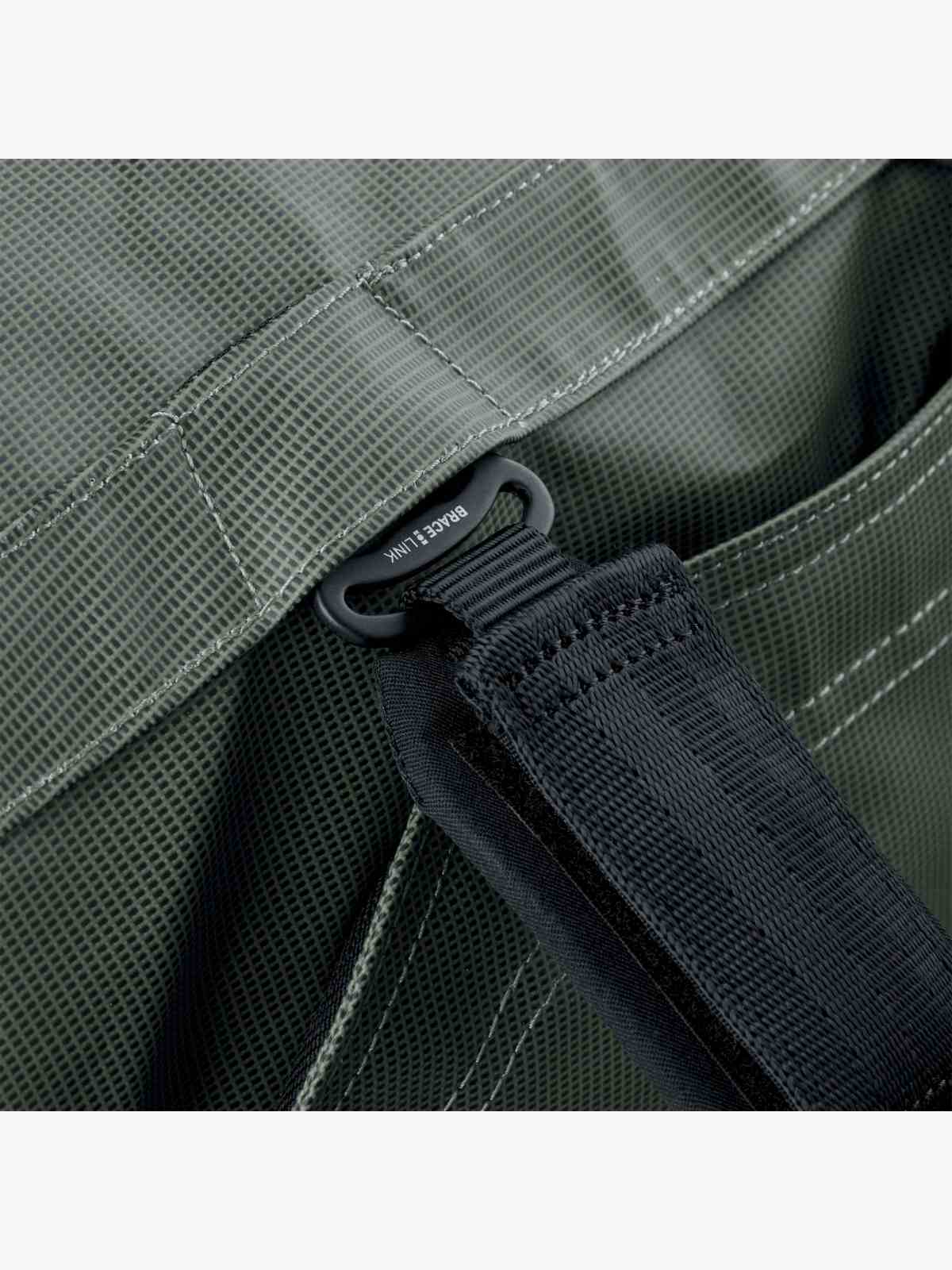 Torba podróżnaEVOC Duffle Bag 40 dark olive - black