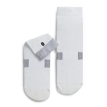 Skarpety do biegania On Ultralight Mid Sock biały
