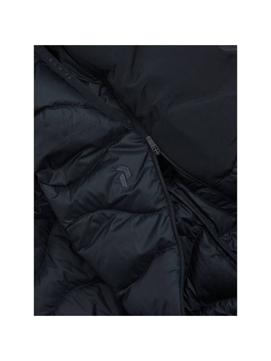 Szorty damskie PEAK PERFORMANCE W Helium Down Shorts czarne
