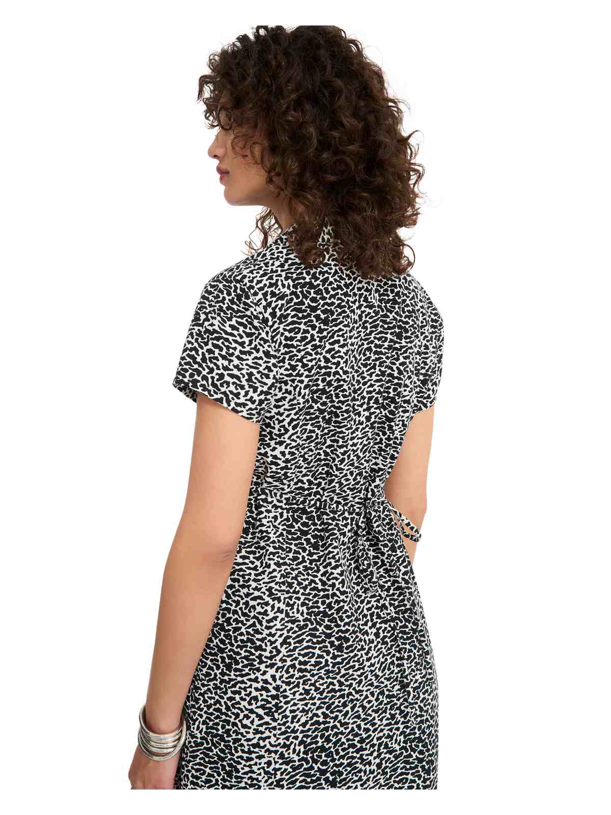 Sukienka VOLCOM Rawly Dress czarny