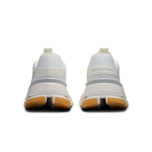 Sneakersy damskie ON RUNNING Cloudnova Form 2 biały
